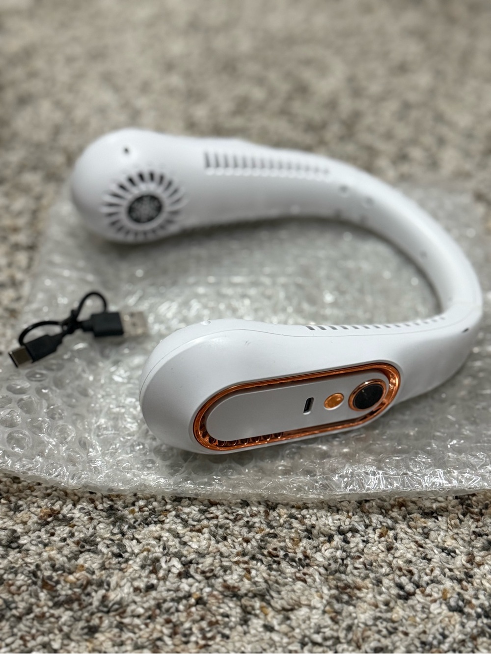 White Hands-Free Neck Fan with Rose Gold Trim